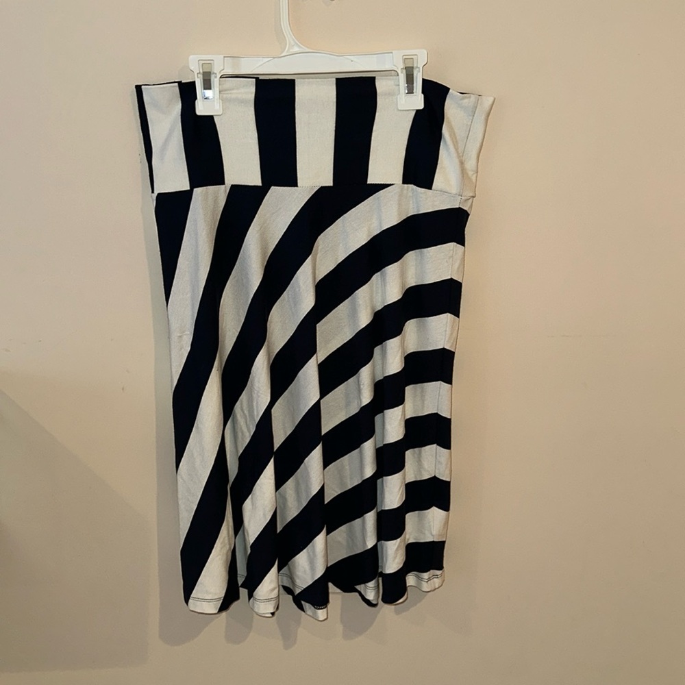 Gap striped skirt